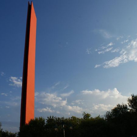 Ibis Monterrey Valle San Pedro Garza Garcia المظهر الخارجي الصورة