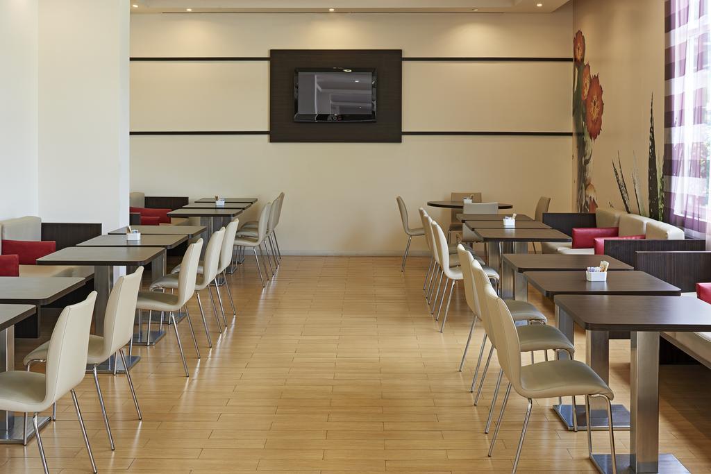Ibis Monterrey Valle San Pedro Garza Garcia المظهر الخارجي الصورة
