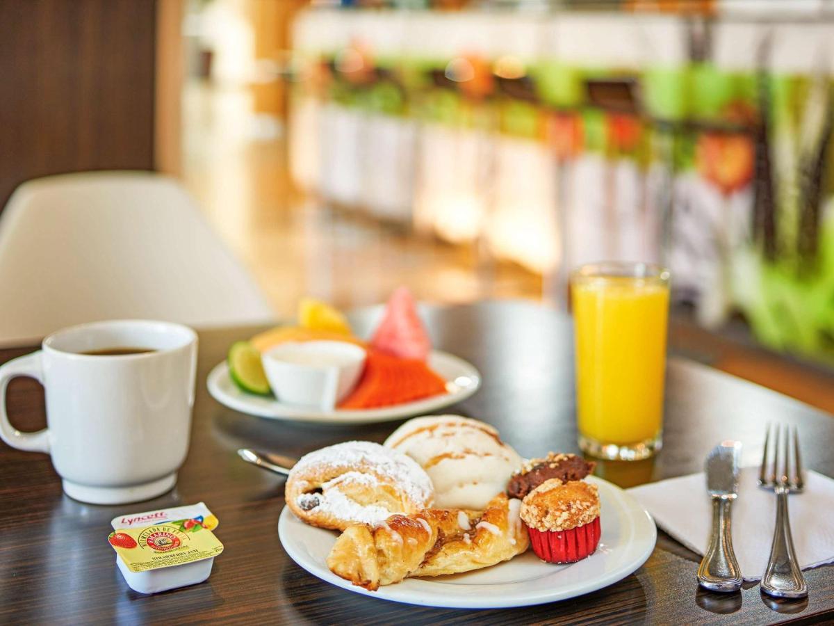 Ibis Monterrey Valle San Pedro Garza Garcia المظهر الخارجي الصورة